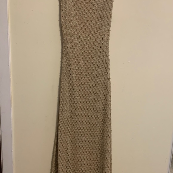 Gown - Picture 2 of 2